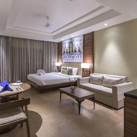 Club Mahindra Ashtamudi Hotel Nīndakara Eksteriør billede