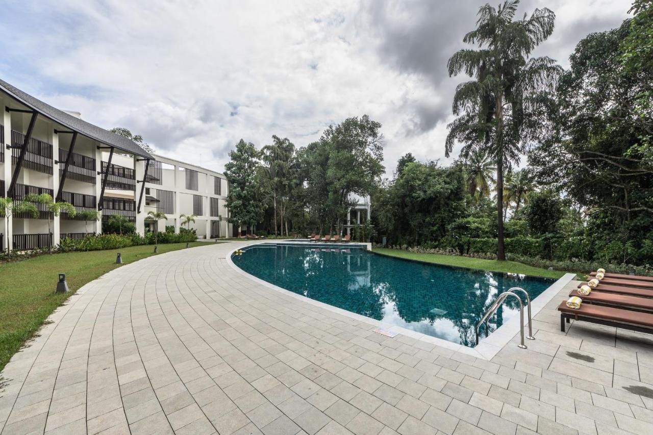 Club Mahindra Ashtamudi Hotel Nīndakara Eksteriør billede