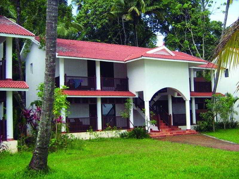 Club Mahindra Ashtamudi Hotel Nīndakara Eksteriør billede