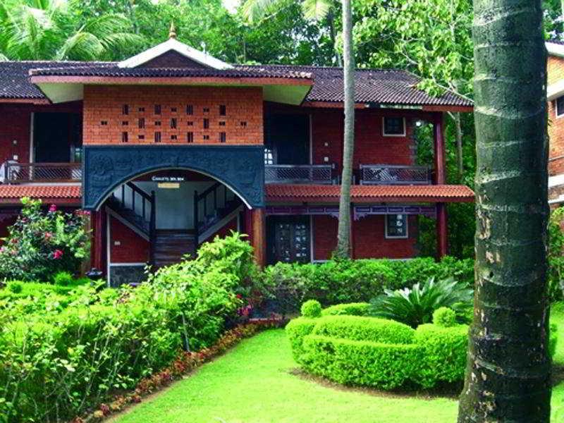 Club Mahindra Ashtamudi Hotel Nīndakara Eksteriør billede